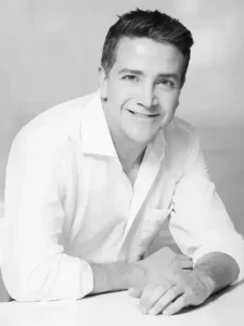 Óscar Álvarez